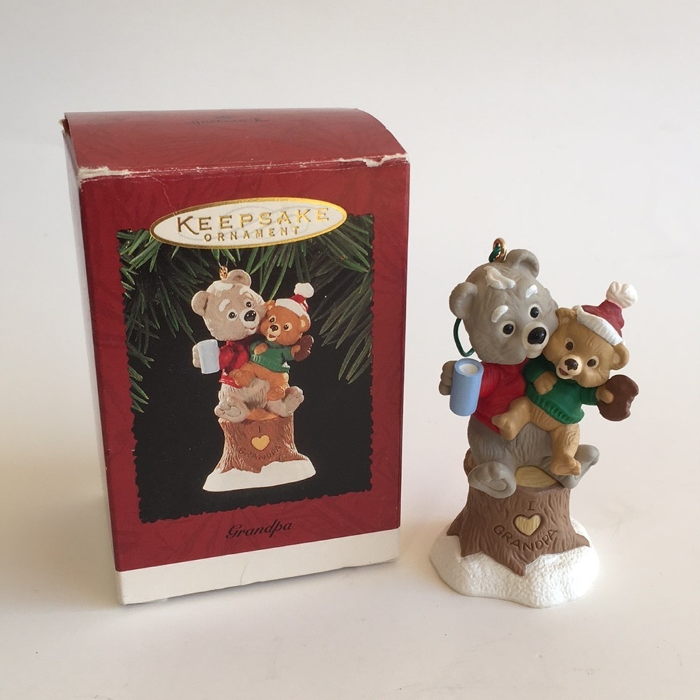 1995 Hallmark Keepsake “Grandpa” Ornament